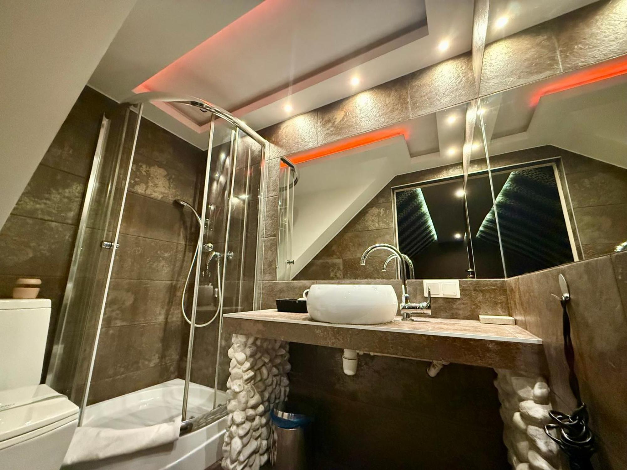 An-Son Apartamenty Zielona Góra Rum bild