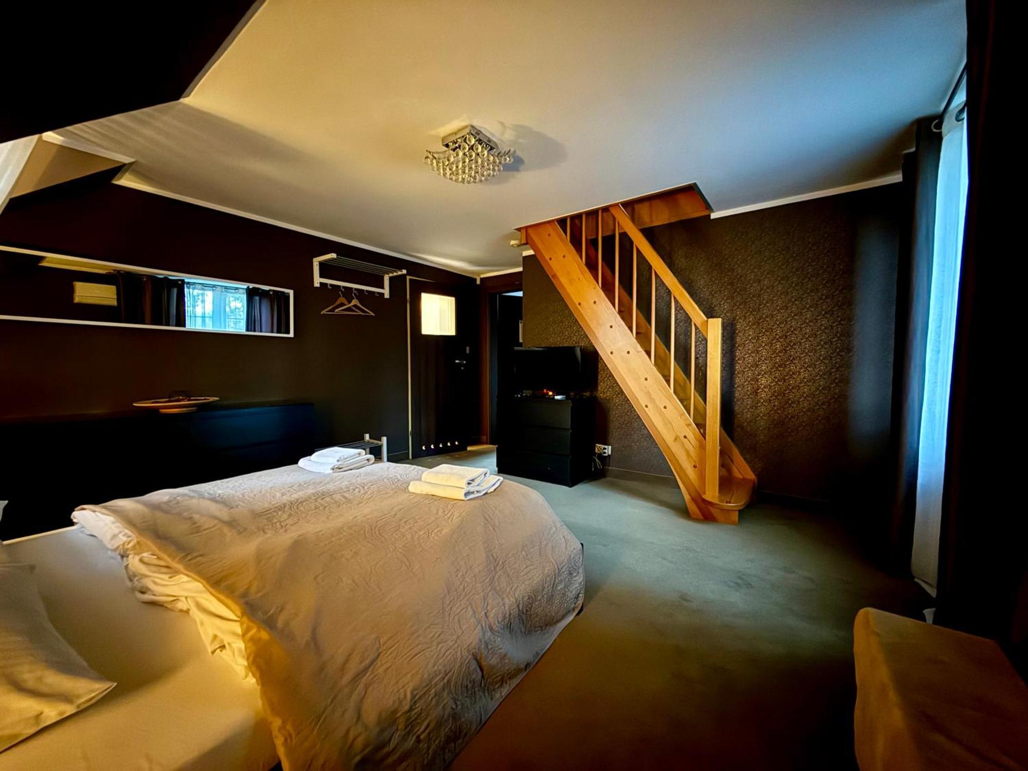 An-Son Apartamenty Zielona Góra Rum bild